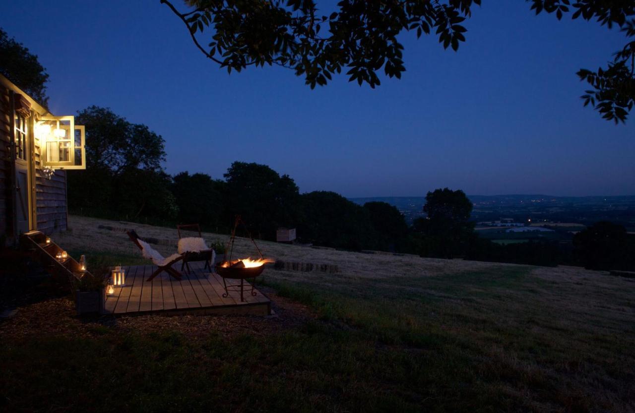 Tilbury Shepherd Huts With Hot Tubs Plus Holiday Cottages West Bagborough Exteriér fotografie