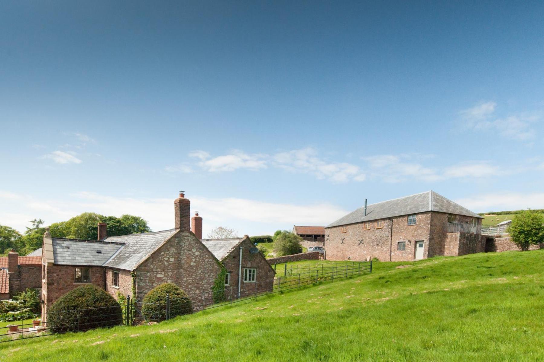 Tilbury Shepherd Huts With Hot Tubs Plus Holiday Cottages West Bagborough Exteriér fotografie